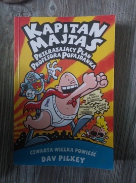 Kapitan majtas 4