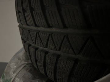 Opony zimowe Falken Run on flat 225/50 R17