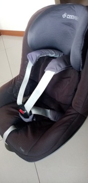 Fotelik Maxi Cosi Pearl + baza FamilyFix ISOFIX