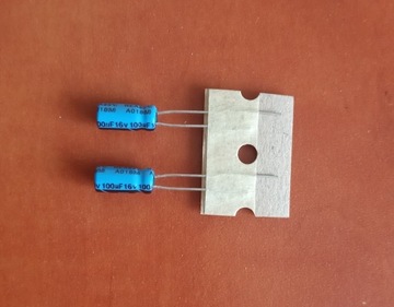 Kondensator elektrolit. 16V 100uF 85'C [5szt.]