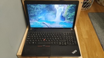 Laptop Lenovo ThinkPad E530c z zasilaczem