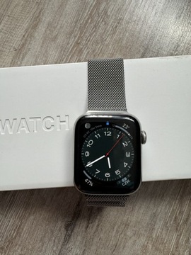 Apple Watch seria 6 cellular, stal nierdzewna 44mm