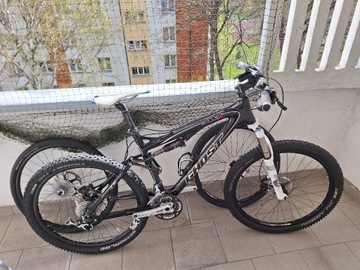 Rower MTB full Ghost AMR Karbon 2 komplety kół