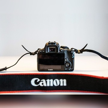 Canon EOS 100d