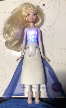 Interaktywna lalka Hasbro Fronzen 2 Elsa