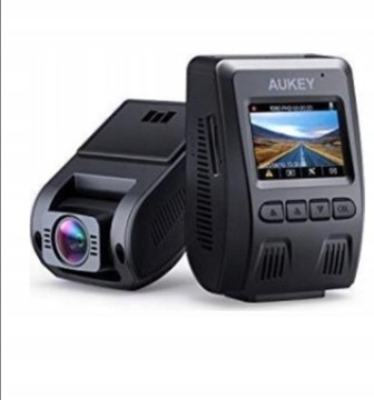 Aukey kamera samochodowa 1080p rejestrator 