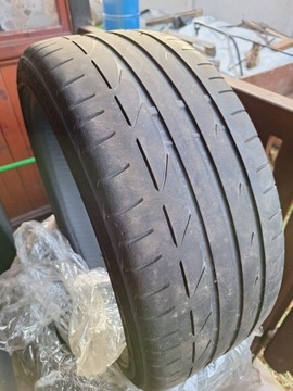 Używane opony Bridgestone Potenza S001 225/40 R18