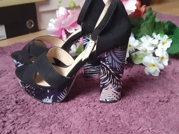 Buty ccc obcas nowe r.37