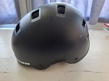 Kask dziecięcy Btwin 52-55cm czarny