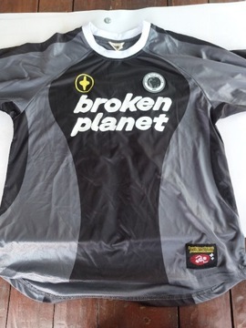 Koszulka sportowa Broken Planet Football roz L