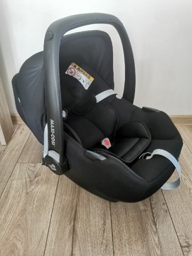 Fotelik Maxi Cosi Tinca z dedykowaną bazą 0-13kg