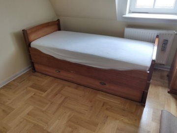 Łóżko 1 osobowe