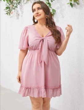 Sukienka różowa plus size 