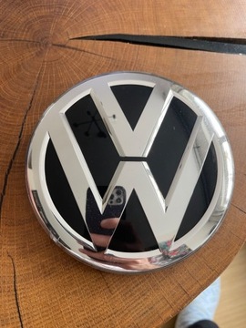 ZNACZEK EMBLEMAT  VW nr części 5NA853601