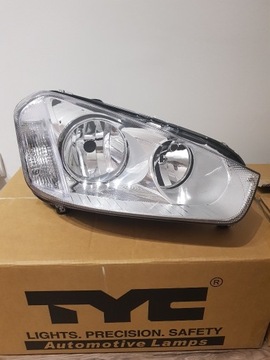 Lampa przednia PRAWA Ford C-Max 2007. NOWA