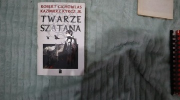 Twarze szatana, Robert Cichowlas,