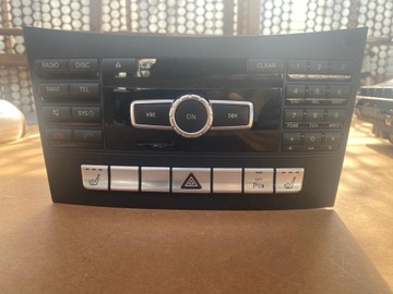 Radio E-KLASA W218 T-MODEL