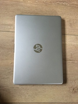 Laptop HP 14s i3