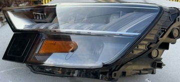 Lampa lewa przód Audi q8 matrix USA 