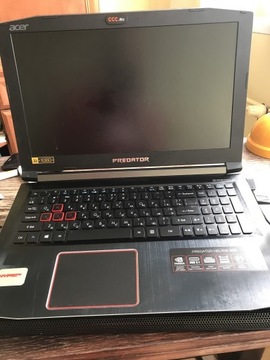 Laptop ACER PREDATOR Helios 300