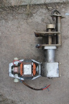 Silnik USSOb 94-40  0,25 kW   230V   motoreduktor