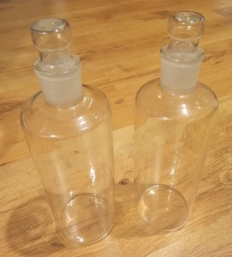 Butelki szklane ze szklanymi korkami 0,5l