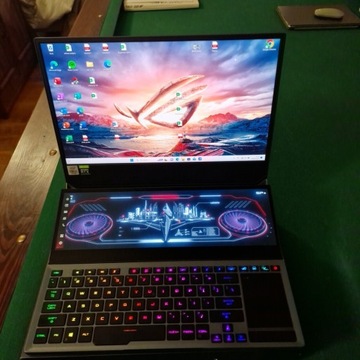 Asus Rog Zephyrus GX 550 LWS 