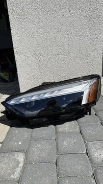 Lampa lewa Audi A5 F5 full LED Matrix USA 8W6941039
