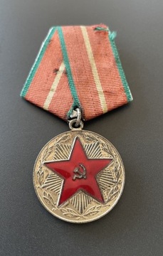 Medal 20 lat nienagannej służby w siłach zbro ZSRR