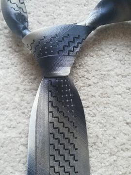 Krawat śledź 
