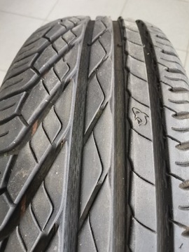 205/60R16 92H Uniroyal RainExpert 3