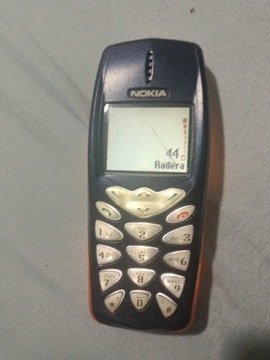 Nokia 3510i bez baterii 