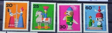 Znaczki**Niemcy 1971r Mi.705-708 Zabawki