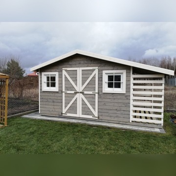 domek drewniany z drewutnia styl skandynawski 15m2