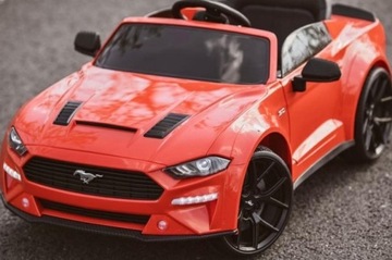 Ford Mustang GT Na Akumulator  Drift do 15 km/h