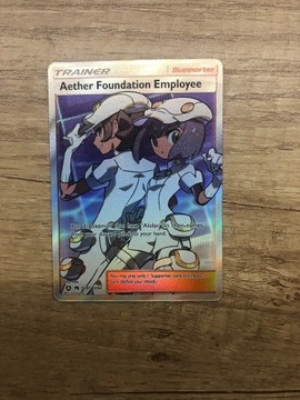Kart Pokemon Aether Foundation Employee (HIF SV81)