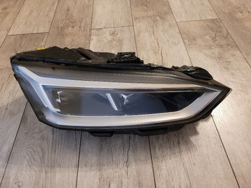 LAMPA  AUDI A5 PRZÓD PRAWA