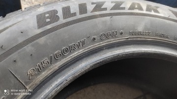 Komplet Bridgestone Blizzak lm-80 SUV 215/60/17