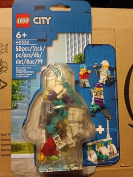 LEGO Elektryczna hulajnoga i ładowarka 40526