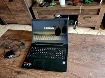 Sprzedam Laptop Lenovo Ideapad i3 6006u , ssd + torba Ładny 