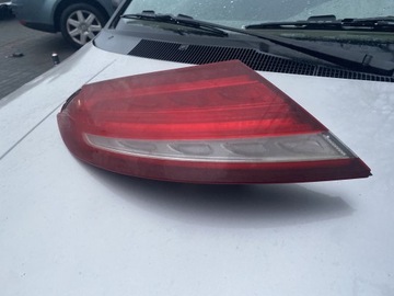 Lampa lewa tylna tył w205 Mercedes C 2017 LED