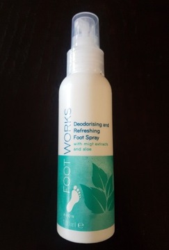 Avon Works spray do stóp obuwia aloes i mięta