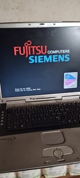Stary laptop Fujitsu Siemens 