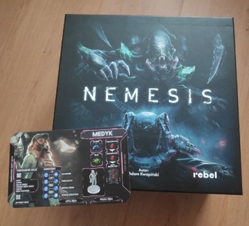 Nemesis + medyk 
