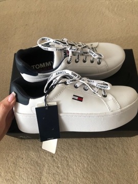 Buty Tommy Hilfiger. 