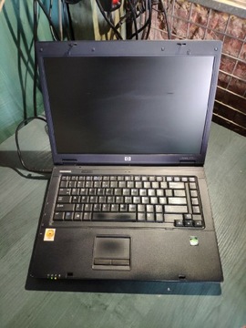 Laptop HP 6715s