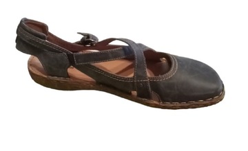 Damskie sandały skórzane rozmiar 44