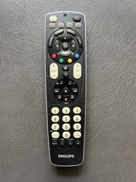ORYGINALNY Pilot PHILIPS TV STB DVD VCR SRP500/86 8670 000 54705