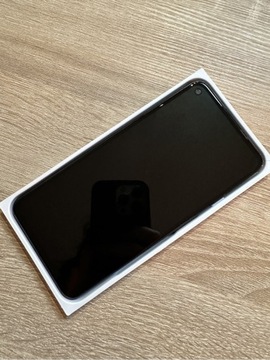 Pixel 4a 5g, 128 GB + case spigen