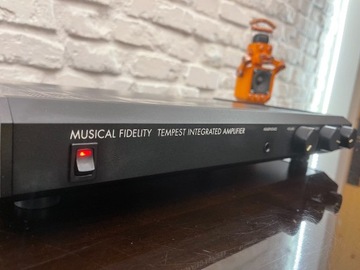 Wzmacniacz Musical Fidelity Tempest Stan BDB 